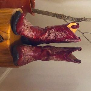 Old Gringo cowboy boots with butterfly embroidery